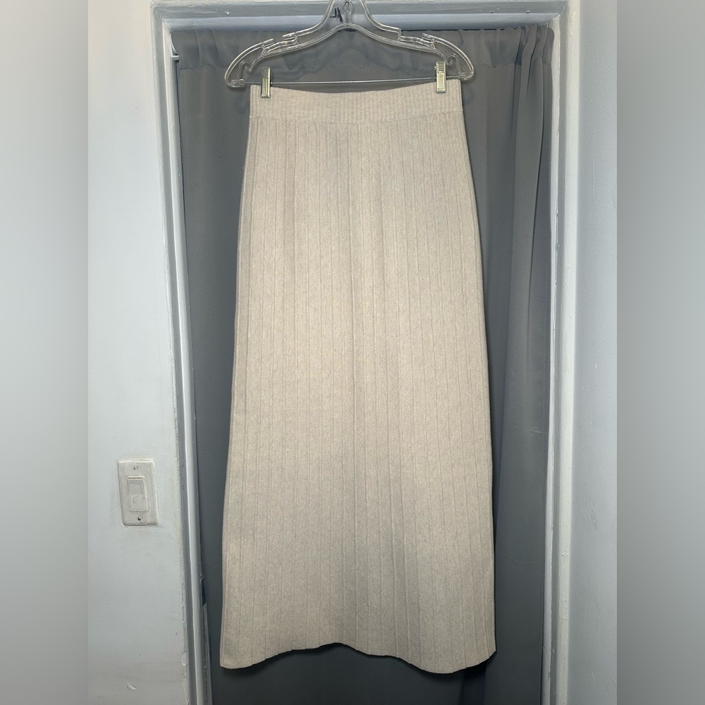 Love Bonito Korin Elastic Waist Soft Cozy Knit Column Ribbed Maxi Skirt Size 6 - Picture 7 of 11